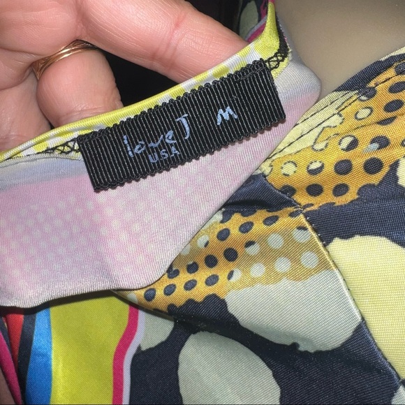 💙♥️💙 BUNDLE 💙 Chico’s blouse 3/4 sleeve and love J blouse short sleeve. - Picture 14 of 16